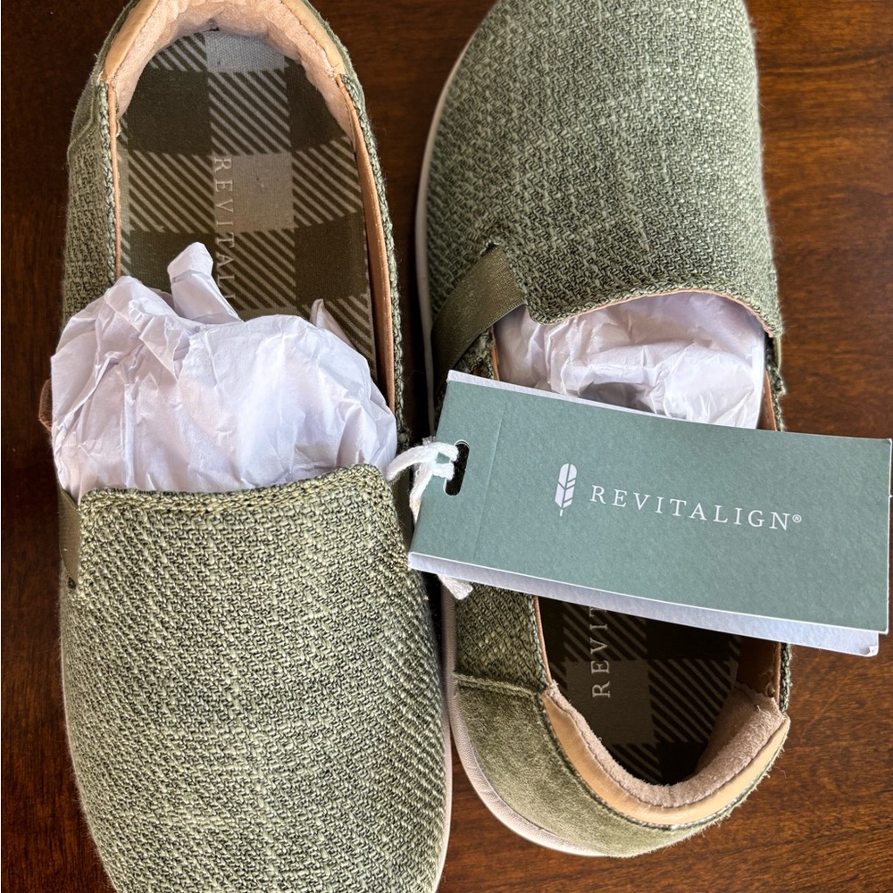 REVITALIGN Olive Textured Slip-Ons - Picture 3 of 4